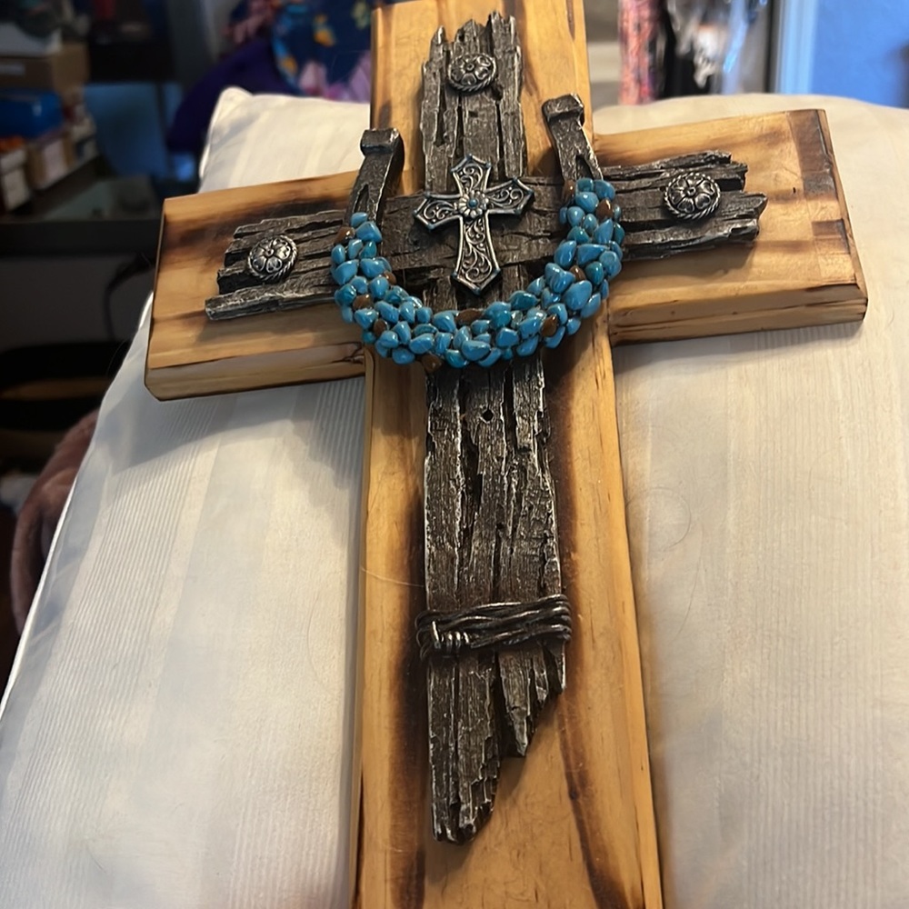 Beautiful cross with turquoise bling.  Length 16 in and width is 10 in. - Picture 3 of 3